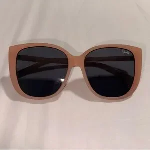 Quay Australia Sunglasses with Tan Frame and Black Lenses JET SET Tinted 70s Oversized Aviator Sunglasses – Quay Australia main image 2